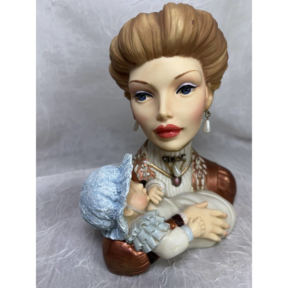 CAMEO GIRLS LV-105 JUDITH 1892 “A MOTHER’S LOVE ” 2005 ED #294/1500 NO BOX
